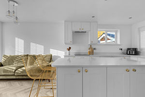 Photo 30- click for photo gallery